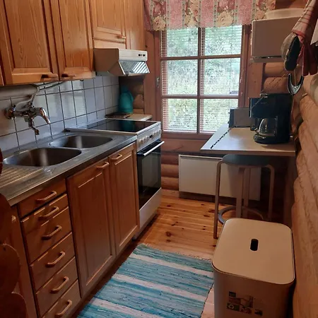 度假居 Menninkaeinen