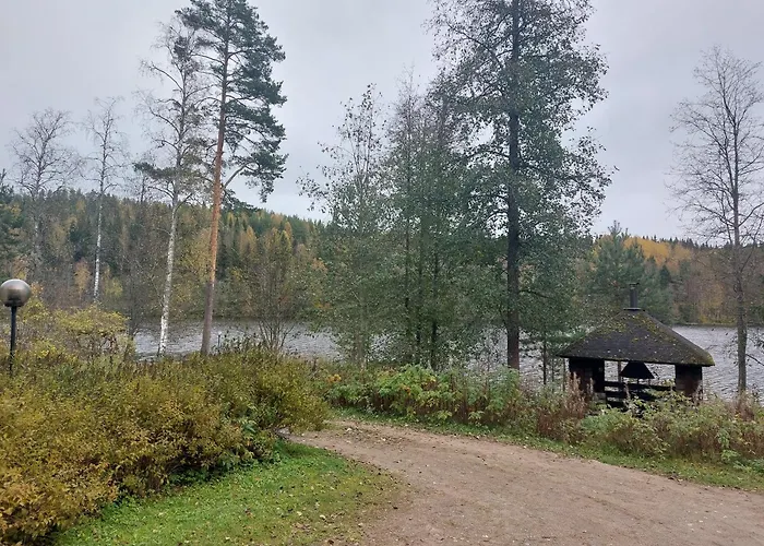 Menninkaeinen Hébergement de vacances *